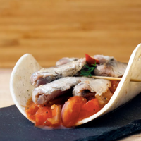 Sardines à l’Huile d’Olive Piquante – Ramón Peña (20-25 pièces) - LA BODEGA DE JULIA